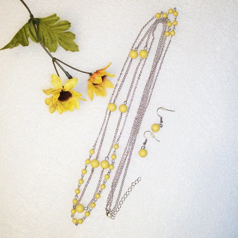 ❄️HP❄️Double Silver Chain Necklace Yellow Beads + Matching Dangle Earrings